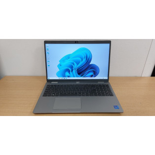 LATITUDE 5520